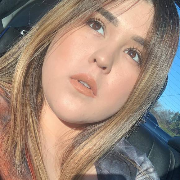 nadineesquivel